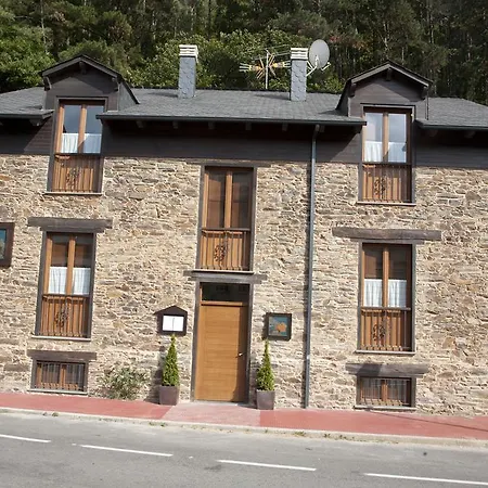 公寓 Turisticos A Estacion