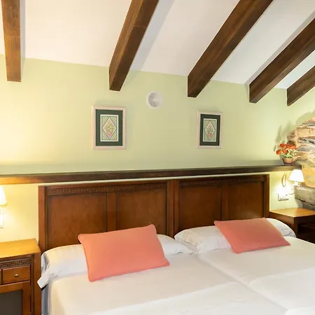 Turisticos A Estacion דירה *