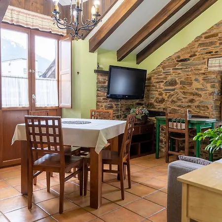 公寓 Turisticos A Estacion *