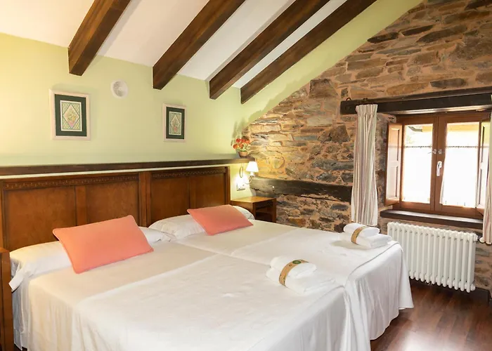 Turisticos A Estacion * Пуэнте-Нуэво